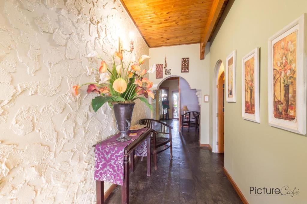 Just Tiffany Guest House & Conference Facility بوتشيفستروم المظهر الخارجي الصورة